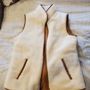 Old Navy Cream Sherpa Fleece Zip Up Vest NWT